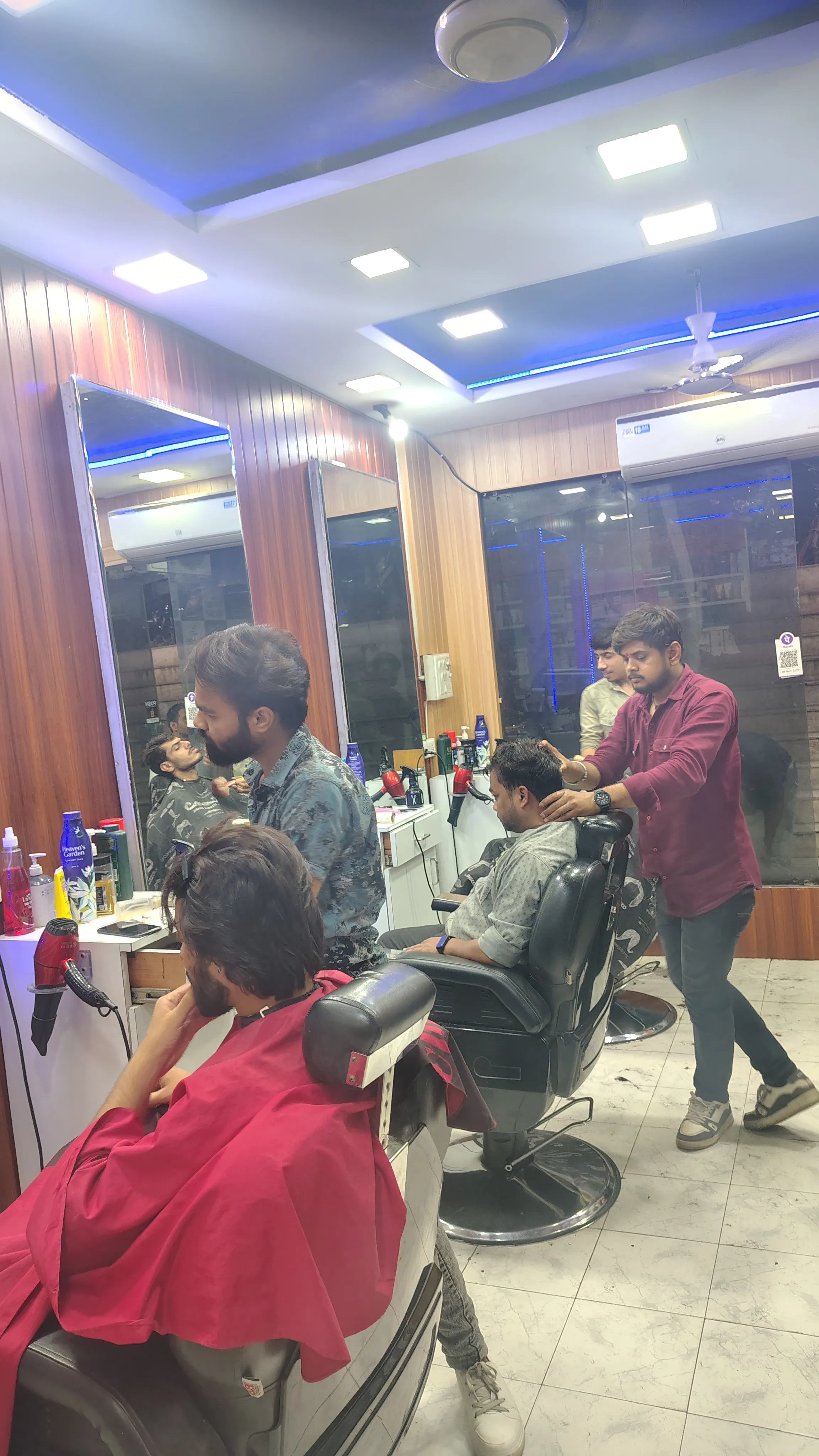 PERFECT UNISEX SALON