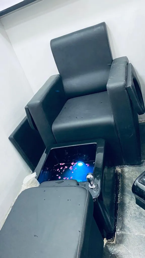 STYLE STUDIO UNISEX SALON