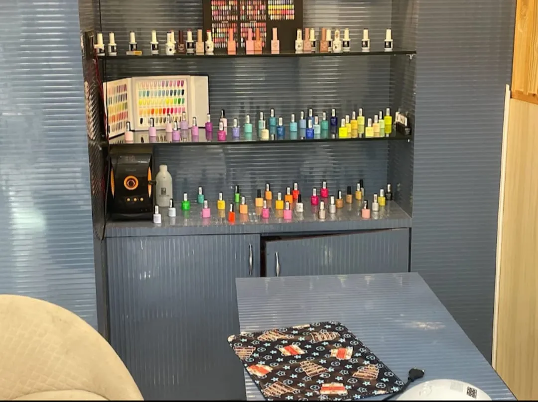 Just Fleek Salon (Unisex)