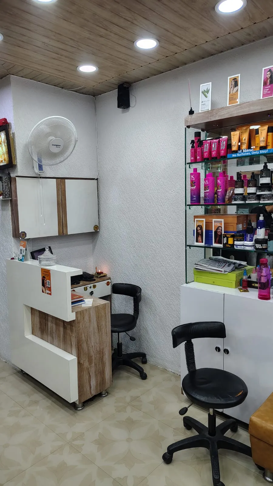 MATRIX UNISEX SALON